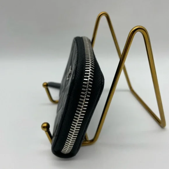 Chanel Short Wallet/Card Holder - Picture 5 of 13